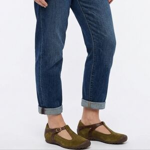 Merrell Suede & Leather T-Strap Mary Janes - Size 6